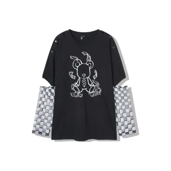 Qee X SEENFAAN T-Shirts Unisex