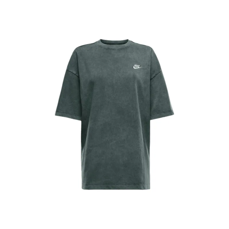 Nike Sportswear Essential Women's Oversized T Shirt-0