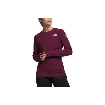 THE NORTH FACE T Shirts Women's Red