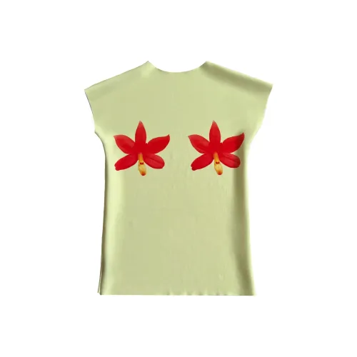 1XBlue T-Shirts Women's Yellow