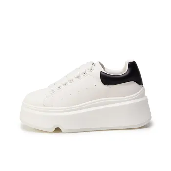 VAEL Quantum Porosity Coverage Slip Resistant Cushioning Abrasion Resistant Low Top Skateboard Shoes Women's
