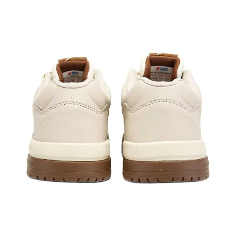 XTEP Anti Slip Wear Resistant Low Top Kids' Skateboarding Shoes Tea White Teenagers-3