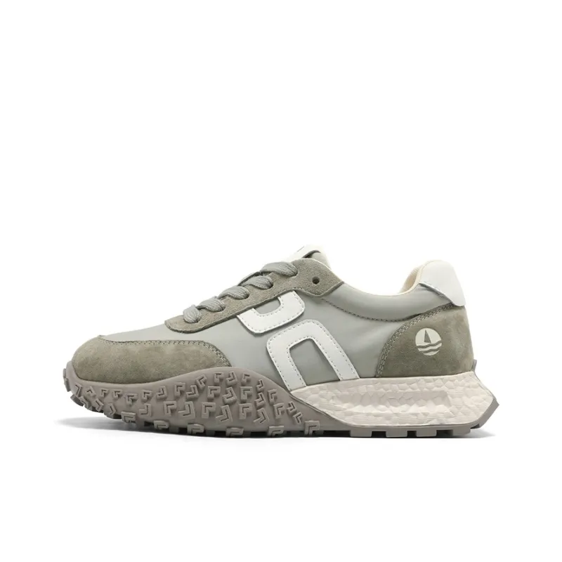 NAVIGARE Small Sailboat Abrasion Resistant Height Increasing Low Top Casual Shoes Women's Light Green-0