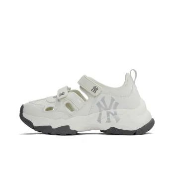 MLB Sandal Chunky Mask Slip Resistant Breathable Abrasion Resistant River Trekking Shoes Unisex White
