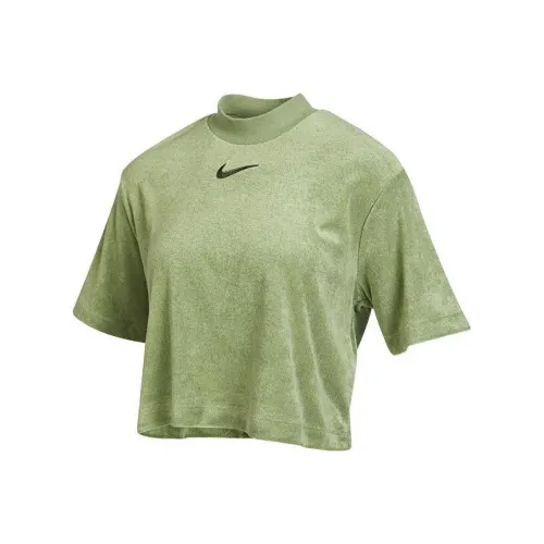 Nike Crop Tops Women's Green