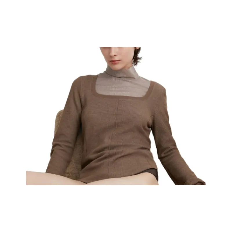 UNIQLO T-Shirts Women's Chestnut-0