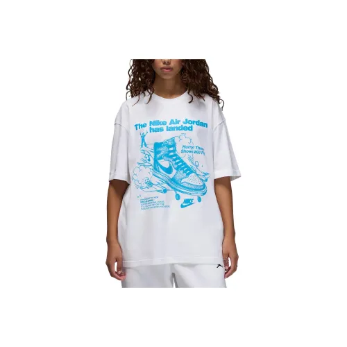 JORDAN Women's Oversized Graphic T Shirt