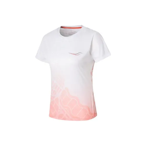 Saucony T-Shirts Women's Red