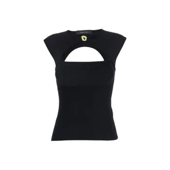 Federica Tosi Brooch detail Top