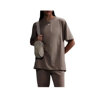 Nike Sportswear Essential Women's T Shirt