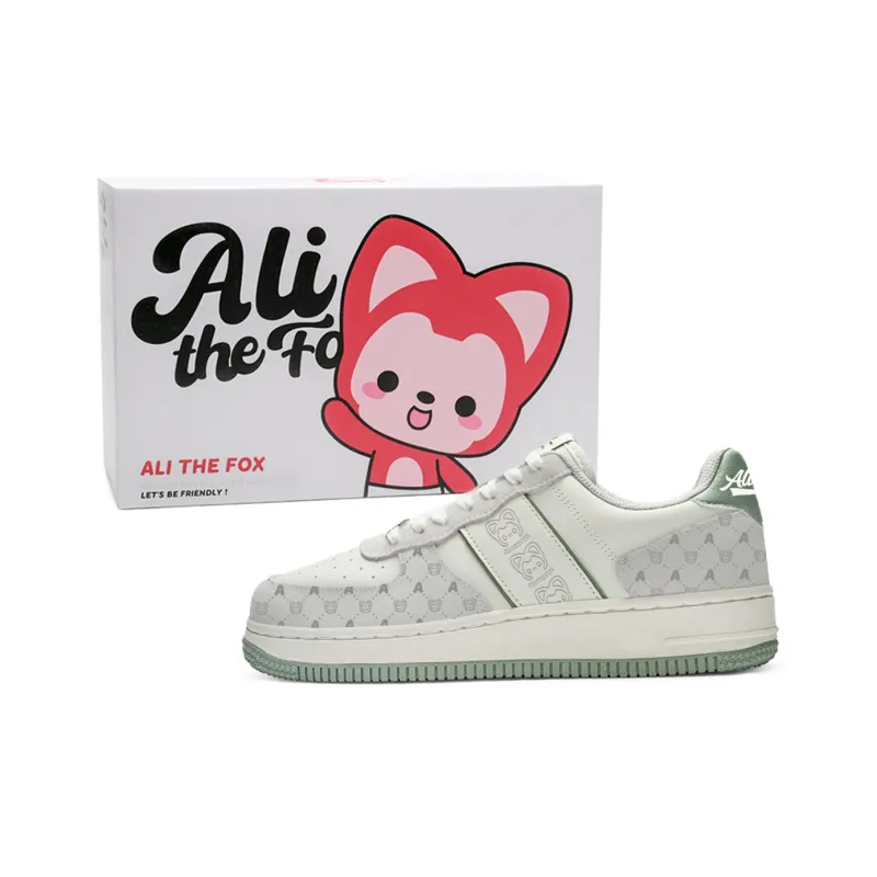 ALI THE FOX Skateboard Shoes Unisex Low Top Milk Tea Powder/Iceberg Blue-38