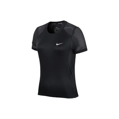 Nike Set in Sleeve T Shirt Women's Black