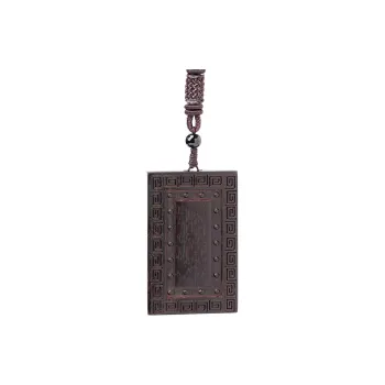 Santan Lodge Pterocarpus Necklaces Unisex