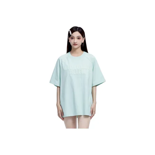 VICTORIA ALLEN T-Shirts Women's Light Green