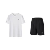 White Short-Sleeved Shirt+Black Shorts