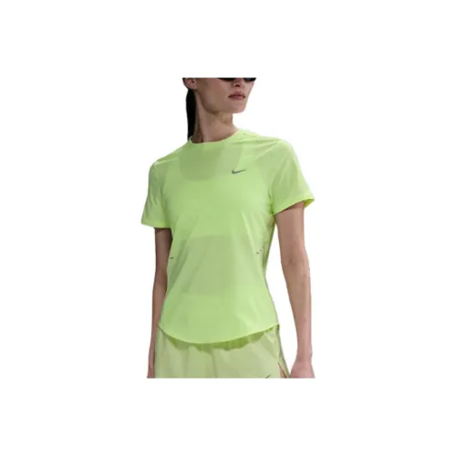 Nike Swift Women's Dri FIT Short Sleeve Running Top
