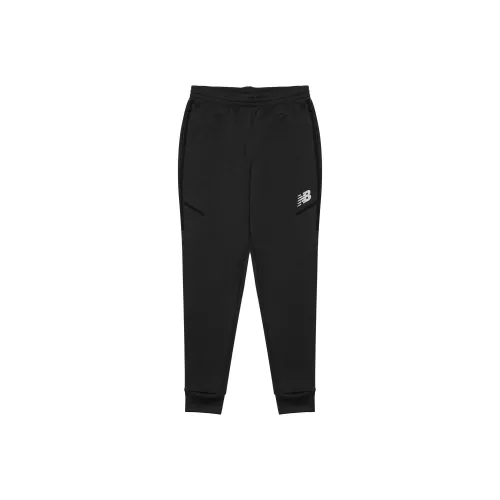 New Balance Mens Logo Jogger Pants Black