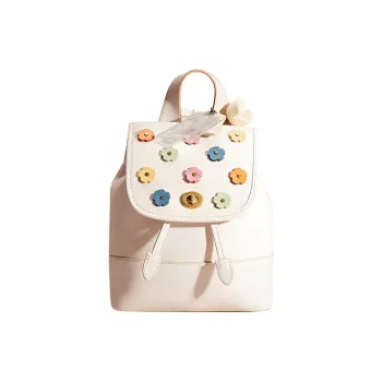 COACH Turnlock Glove Tanning Backpack Small Size Women's White