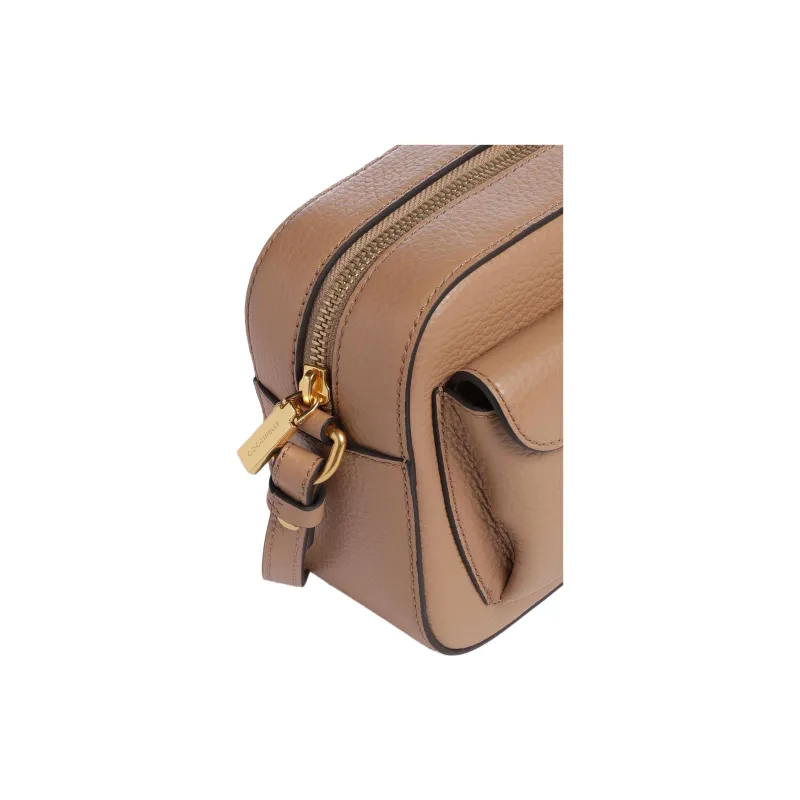 COCCINELLE Beat Cow Leather Shoulder Bag Women's Brown-4