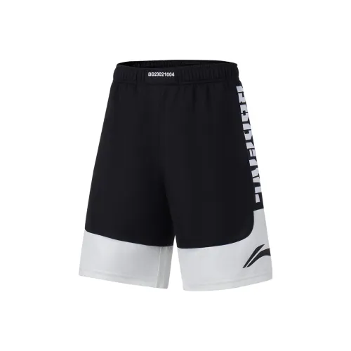 Fatos e shorts de banho Mizuno