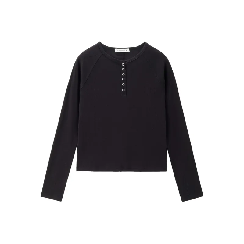 UNIQLO T Shirts Women's-11