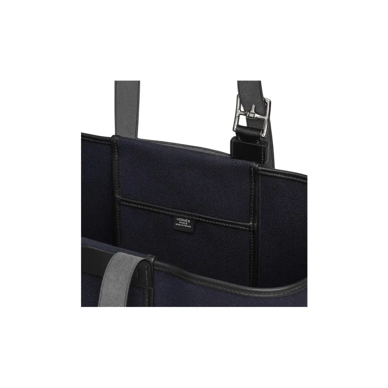 HERMES Etriviere Pocket Hunter Cow With Swift Calfskin Handbag, Shoulder Bag Men's Dark Blue & Black-2