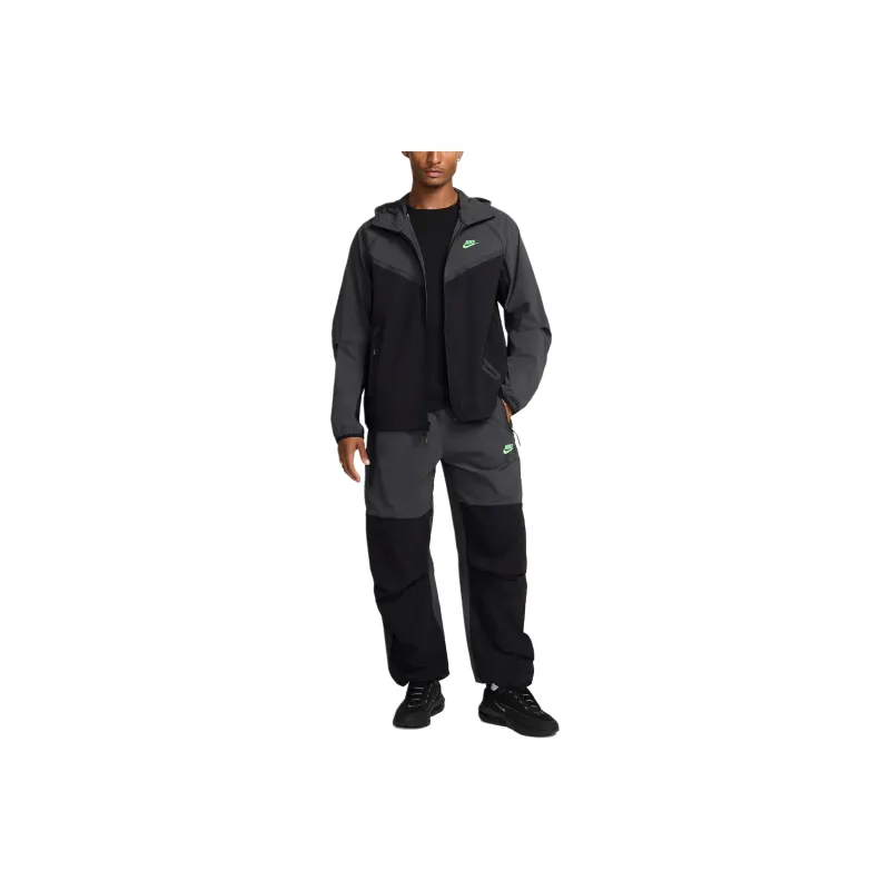 Nike Tech Men's Woven Oversized Pants-0