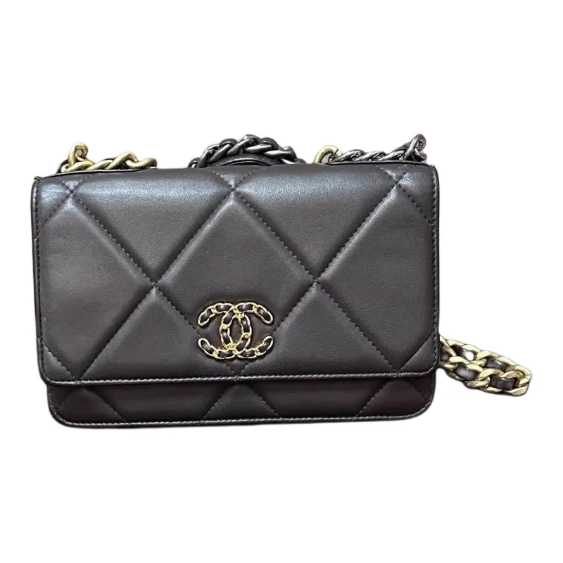 CHANEL WOC19Bag Sheepskin Shoulder Bag Regular Women's Chocolate Dark Brown-0