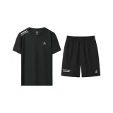 Black Short-Sleeved Shirt+Black Shorts
