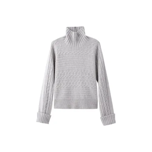 Miss Chipmunk Inner Layer Twisted Sweater Women's