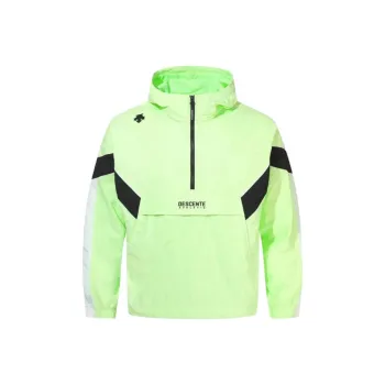 DESCENTE Jackets & Coats Men's Light Green
