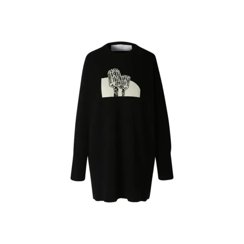 VVNK JANE PLUS 블랙 여성 스웨터