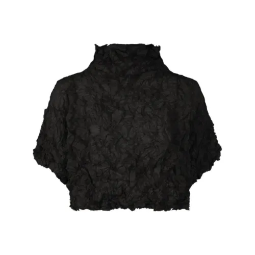 ISSEY MIYAKE Crop Tops Women's Black