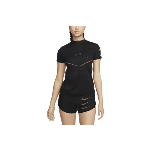 Nike Set in Sleeve T Shirt Women's Black