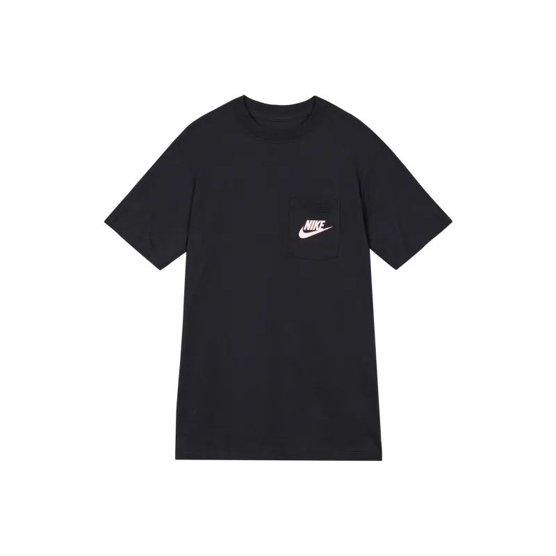 Nike Sportswear Women's Pocket T-Shirt Black-0