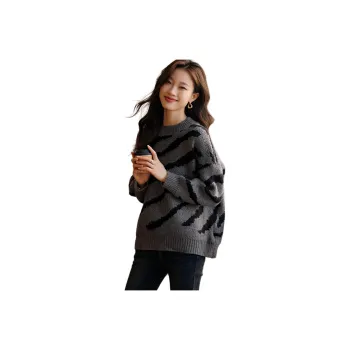 Mo Han Yi Mei Sweater Women's Medium Gray