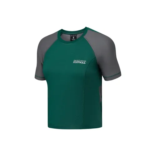 Skechers T Shirt Women's Yellow Pine Green 02A2