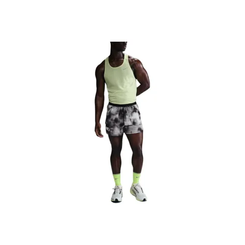nike update Running Division Breathe Men's Dri FIT Adv 4' Brief Lined Running Shorts
