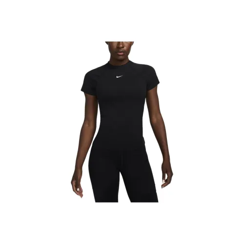 Nike Pro Women's Dri FIT Short Sleeve Top
