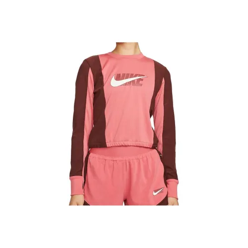 Nike Set in Sleeve T Shirt Women's Pink