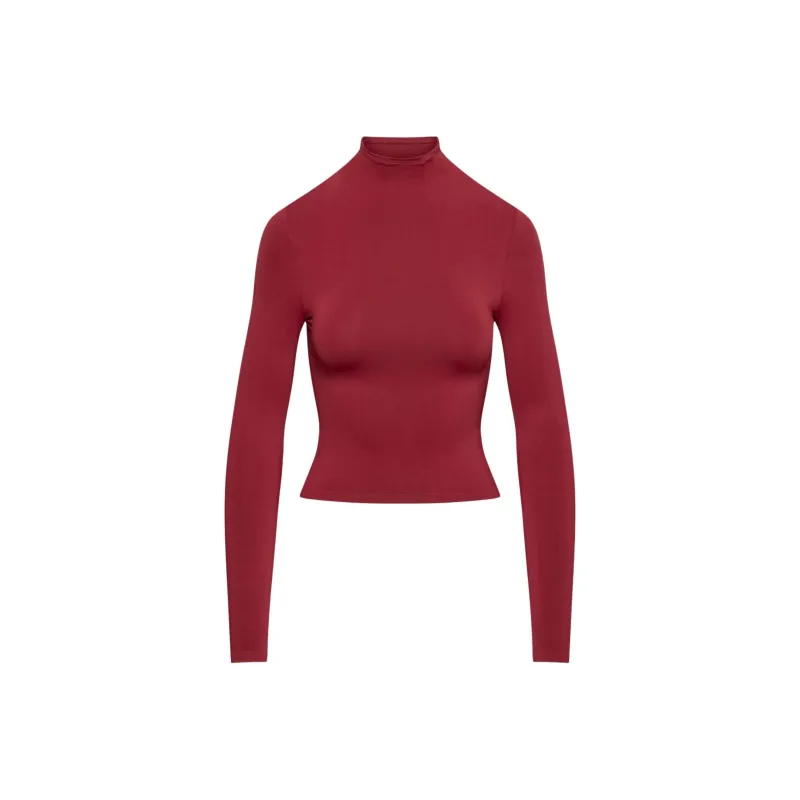ARITZIA T-Shirt Women's Dark Ruby Red/Deep Gemstone Red-0