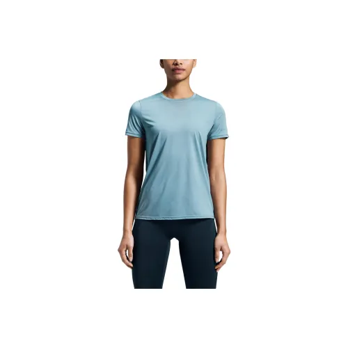 On Regular T-Shirt Women's Green Purple Blue