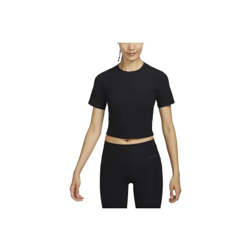 Nike Crop Tops Women's Black