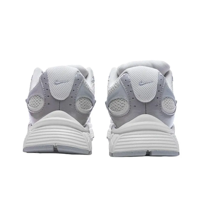 Nike V5 RNR Anti Slip Wear Resistant Low Top Casual Running Shoes Men's Greige-3