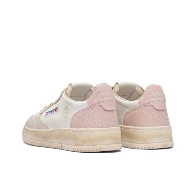 AUTRY Low Top Skateboard Shoes Men's White Pink-3