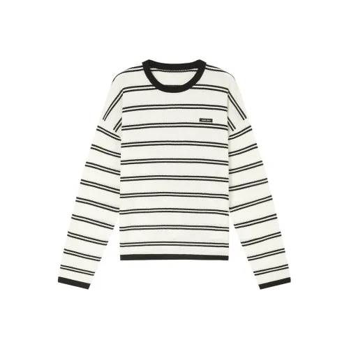 Orange Desire sweater und Women's White Base With Black Stripes