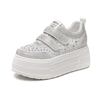 NRDROFFICIAL Cushioning Abrasion Resistant Lightweight Breathable Slip Resistant Low Top Skateboard Shoes Women's