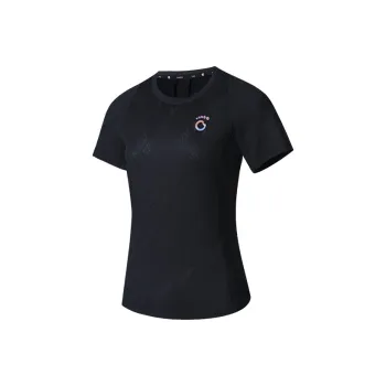 Macondo Light And Comfortable Short Sleeved T Shirts Women's Black