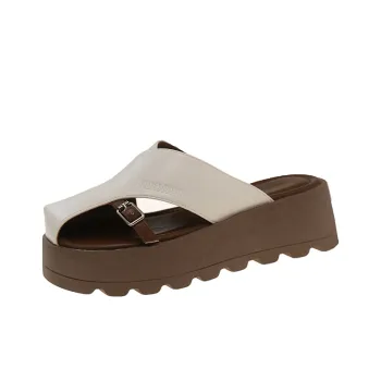 Puppytown Slip Resistant Odor Resistant Closed Toe Slippers Women's