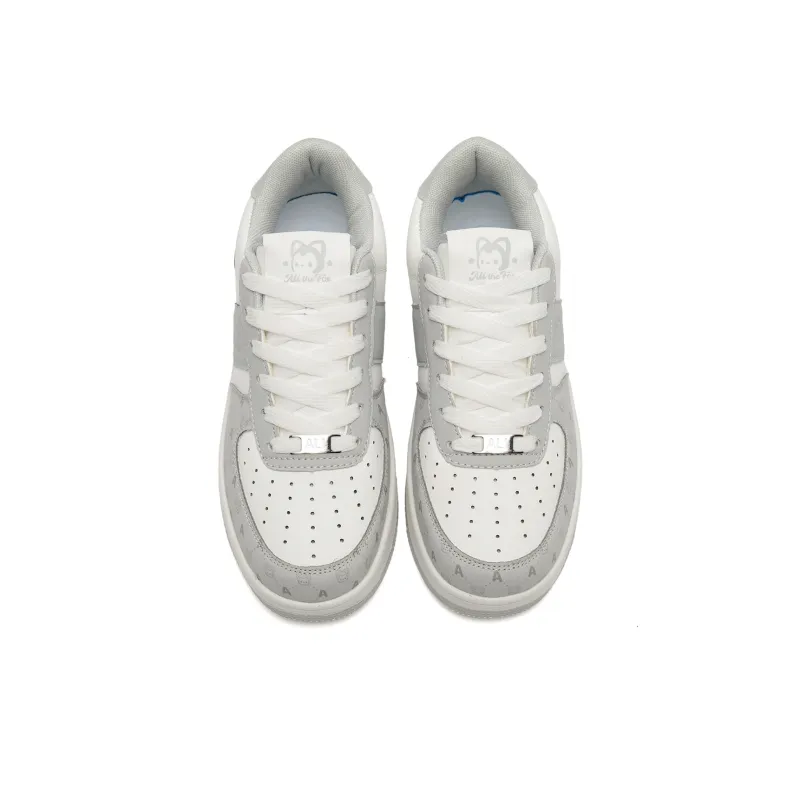 ALI THE FOX Skateboard Shoes Unisex Low Top Milk Tea Powder/Iceberg Blue-64